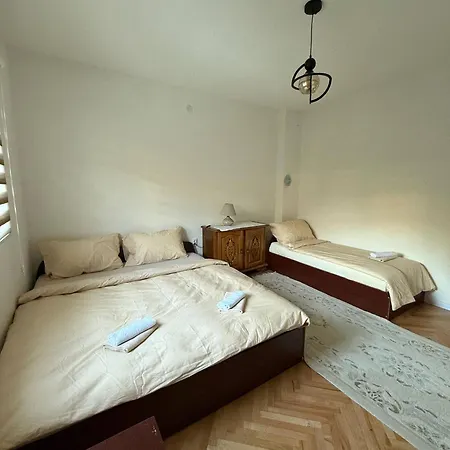 Comfort House Near Pyramids Ii