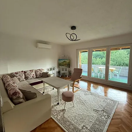 Comfort House Near Pyramids Ii *